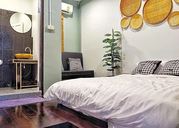 The Orientale Albergue *