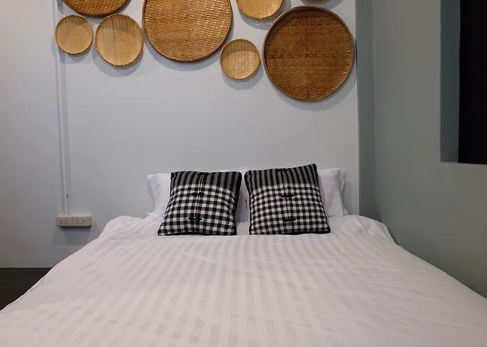 The Orientale Albergue